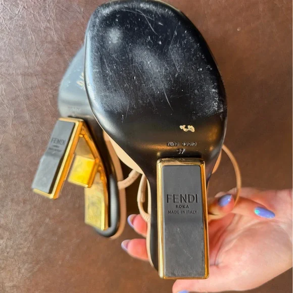 ⚡️Fendi⚡️First Vitello 95mm F-Heel Slide Sandals - Picture 8 of 10